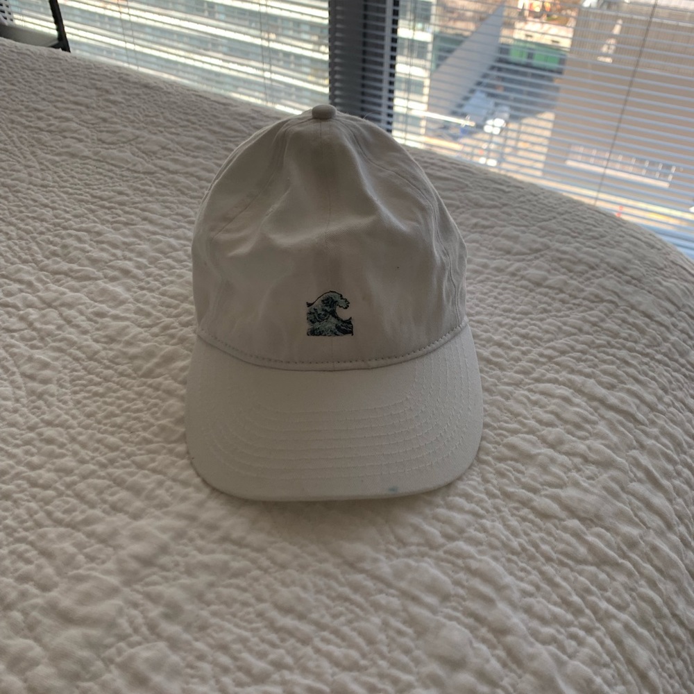 Kim Kardashian “Kimoji” dad hat
